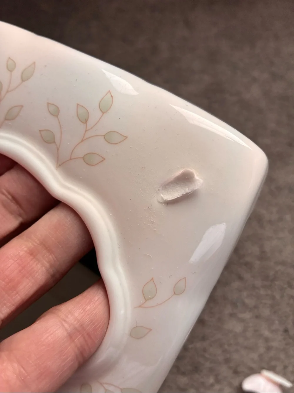 Lenox tissue box